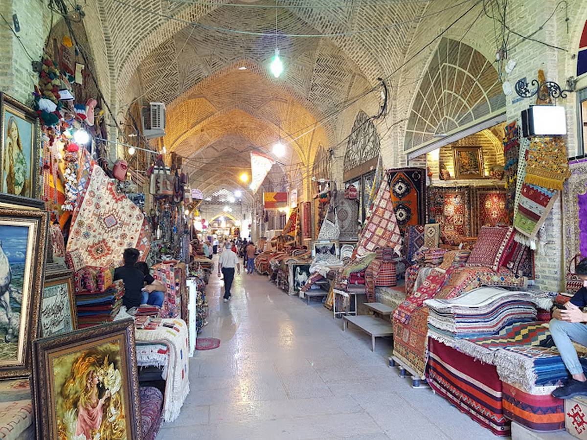 شیراز-سوق-وکیل